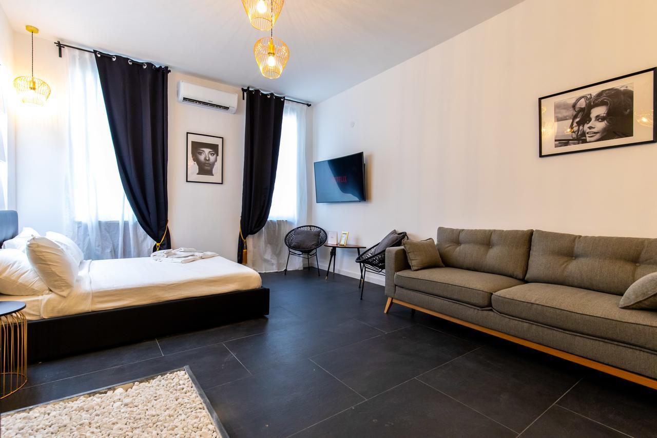 Muni Boutique Flat By Babylon Stay 나폴리 외부 사진